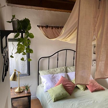 Ferienwohnung La Casa Sui Tetti -Calcata Exterior foto