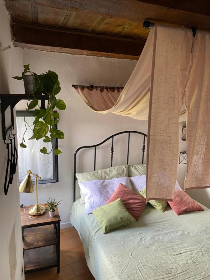 Ferienwohnung La Casa Sui Tetti -Calcata Exterior foto